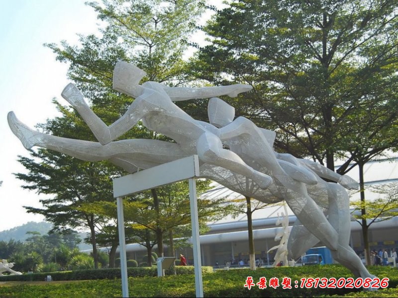 不锈钢抽象跨栏人物