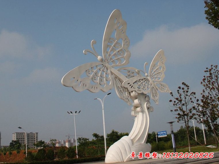 两只蝴蝶雕塑，广场不锈钢雕塑