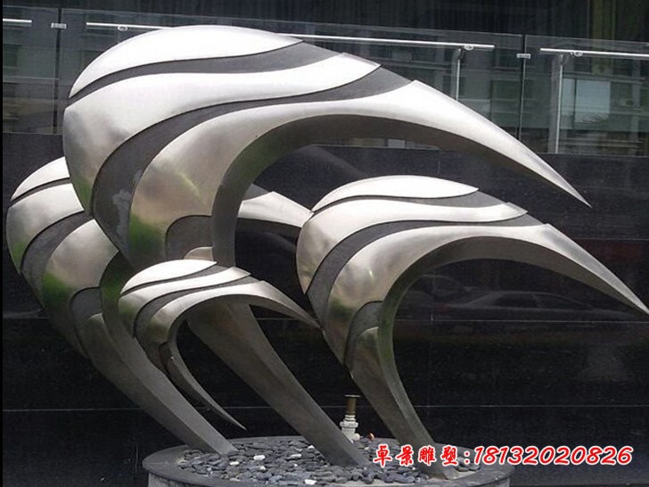 不锈钢大型抽象鱼雕塑