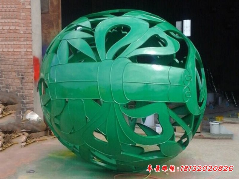 不锈钢竹子镂空球雕塑