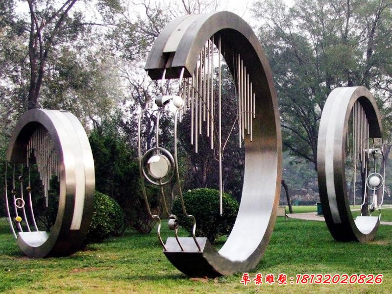 不锈钢抽象圆环聆听雕塑