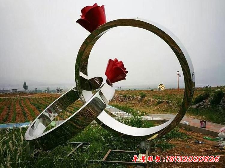 公园不锈钢玫瑰花戒指雕塑
