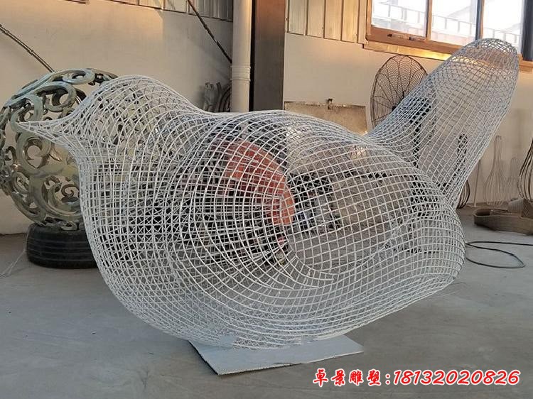 不锈钢编织镂空鸟雕塑