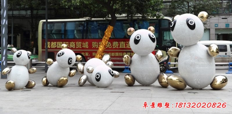 不锈钢动物抽象熊猫雕塑