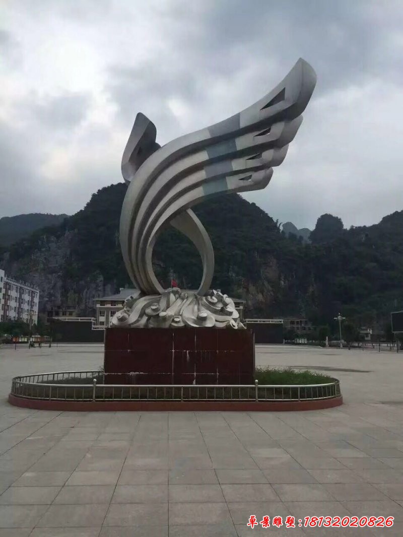 不锈钢广场抽象翅膀雕塑