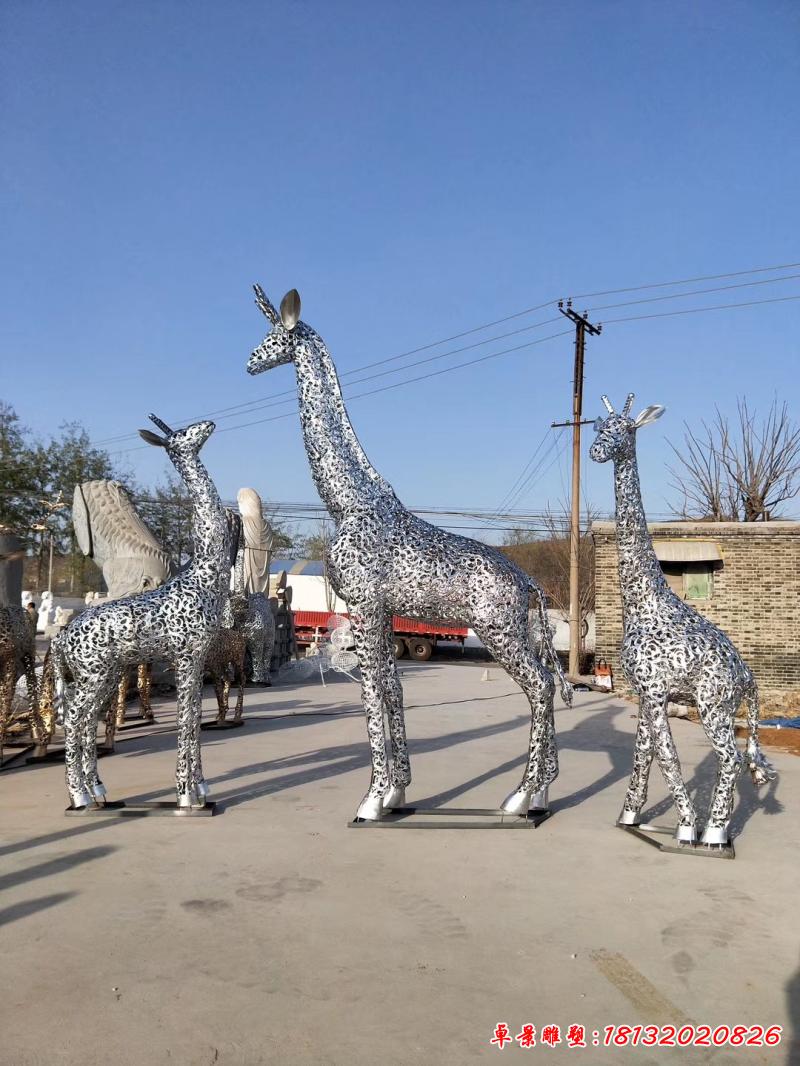 不锈钢长颈鹿雕塑 (1)