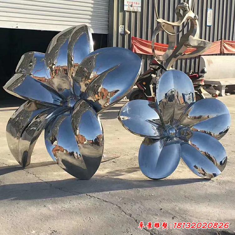 不锈钢雕塑莲花 荷花镜面金属雕塑 售楼部水系水池 园林景观厂家39689309