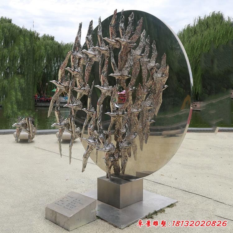 不锈钢大型信鸽雕塑
