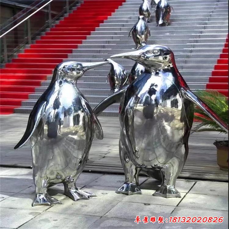 不锈钢抽象企鹅