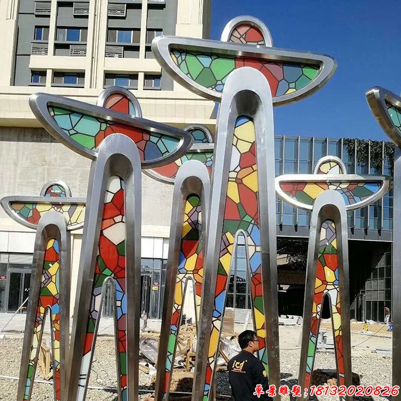 大型不锈钢抽象风筝雕塑