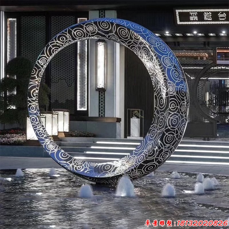 商场门口不锈钢抽象圆环雕塑