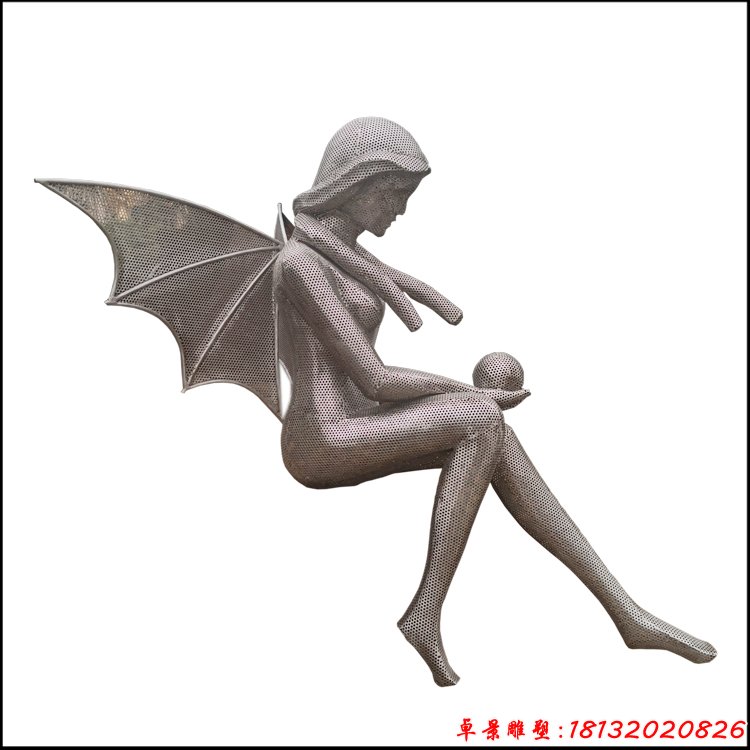 不锈钢翅膀女孩雕塑