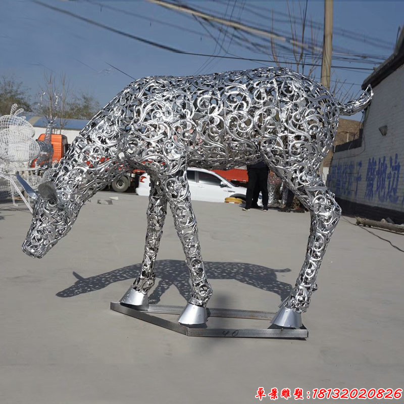 不锈钢动物镂空梅花鹿雕塑 (1)