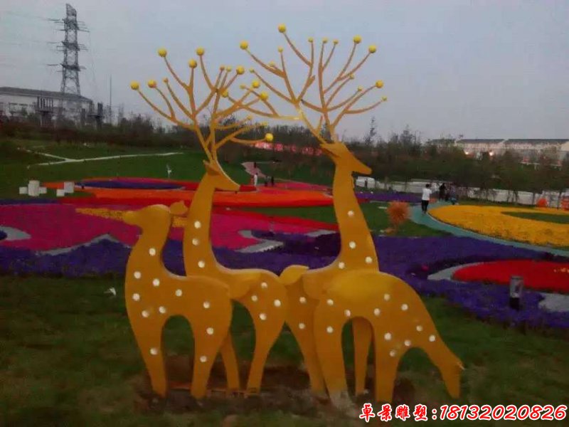 不锈钢喷漆梅花鹿雕塑