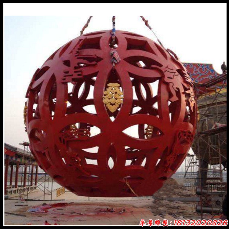 不锈钢人物祥云浮雕镂空球雕塑