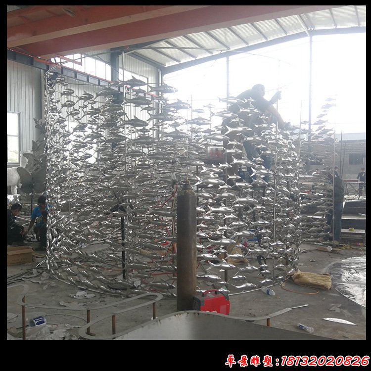 不锈钢鱼群动物造型雕塑