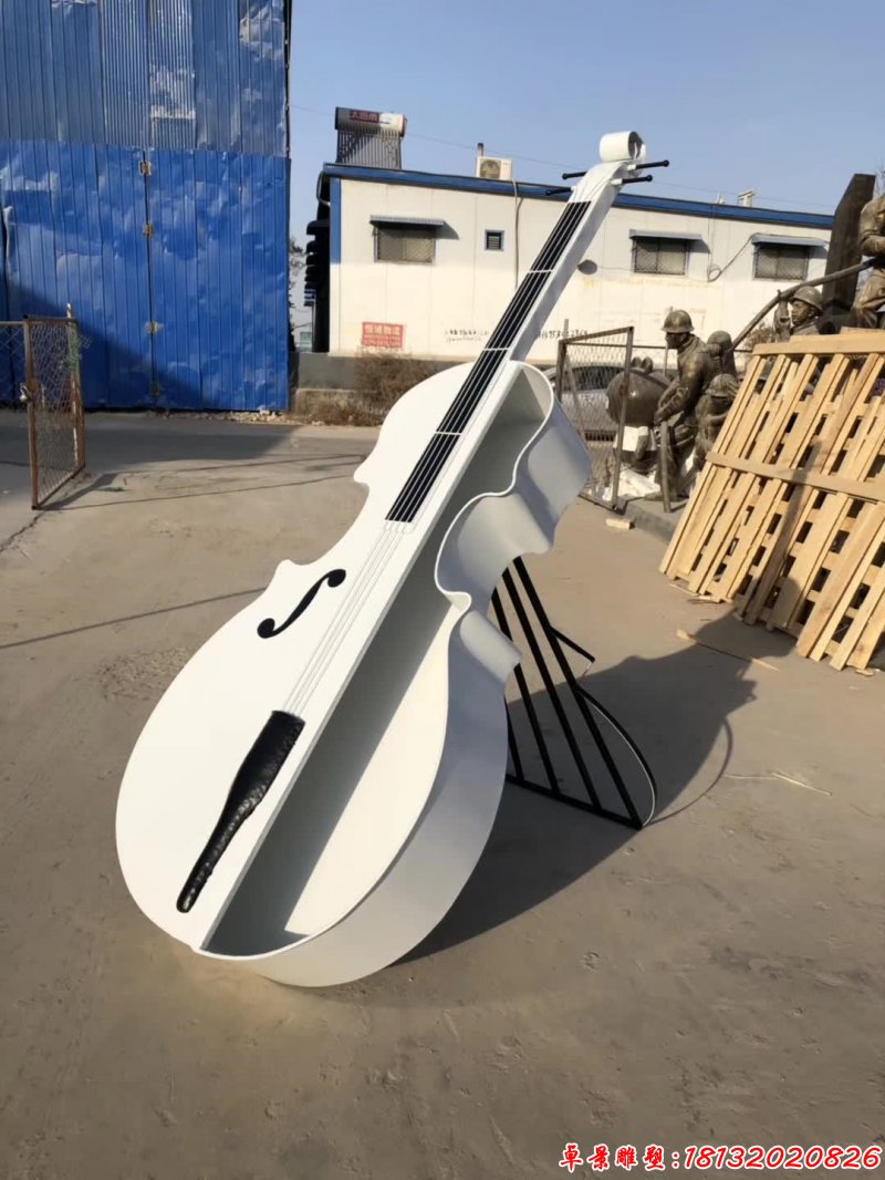 不锈钢抽象大提琴雕塑
