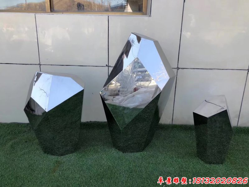 镜面不锈钢石头方块雕塑 (1)