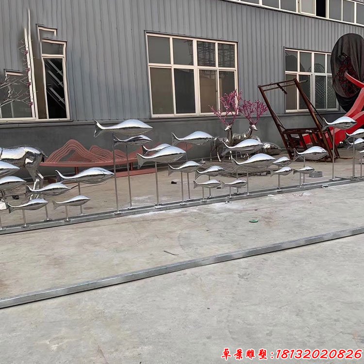 不锈钢镜面鱼摆件雕塑