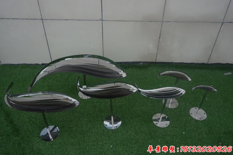 公园不锈钢抽象鱼群雕塑（2）