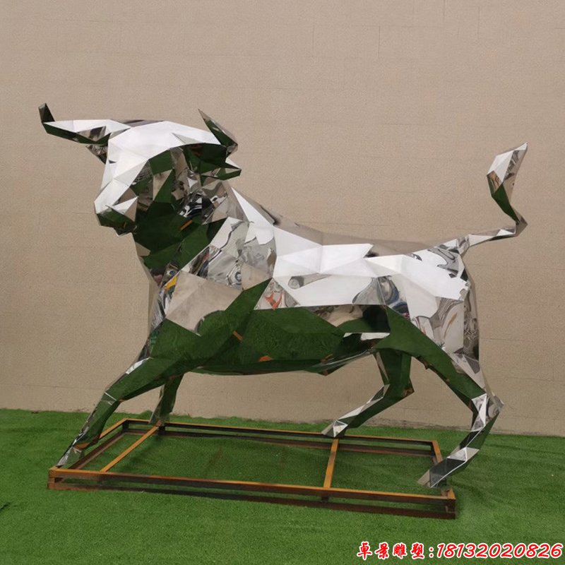 不锈钢公园镜面几何牛雕塑