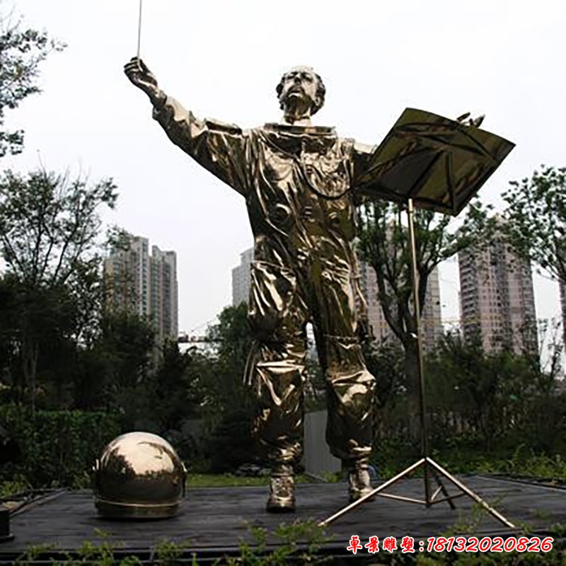 不锈钢指挥家雕塑,不锈钢人物雕塑