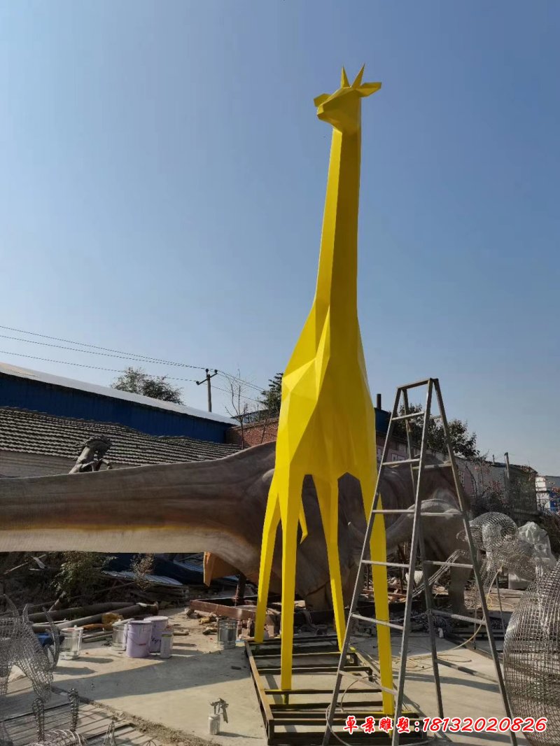 不锈钢长颈鹿动物雕塑