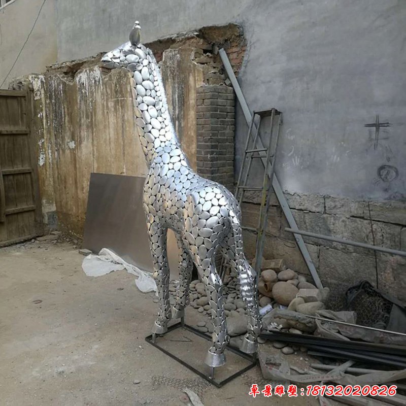 不锈钢长颈鹿雕塑 (3)