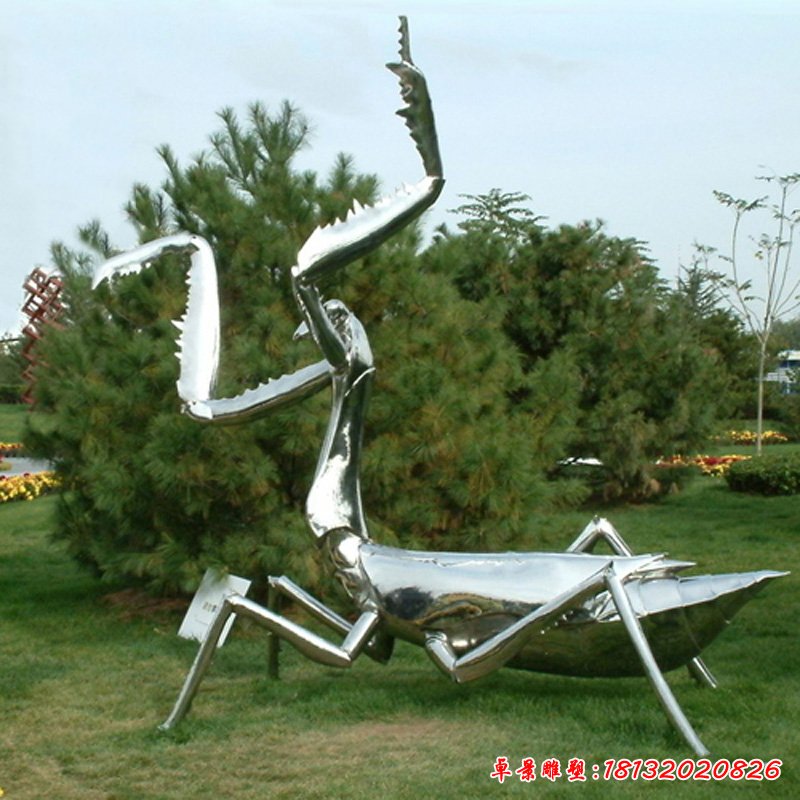 不锈钢螳螂动物雕塑