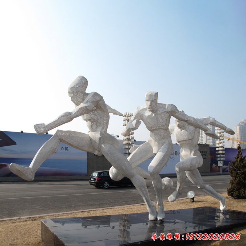 踢足球雕塑，不锈钢运动雕塑 (2)