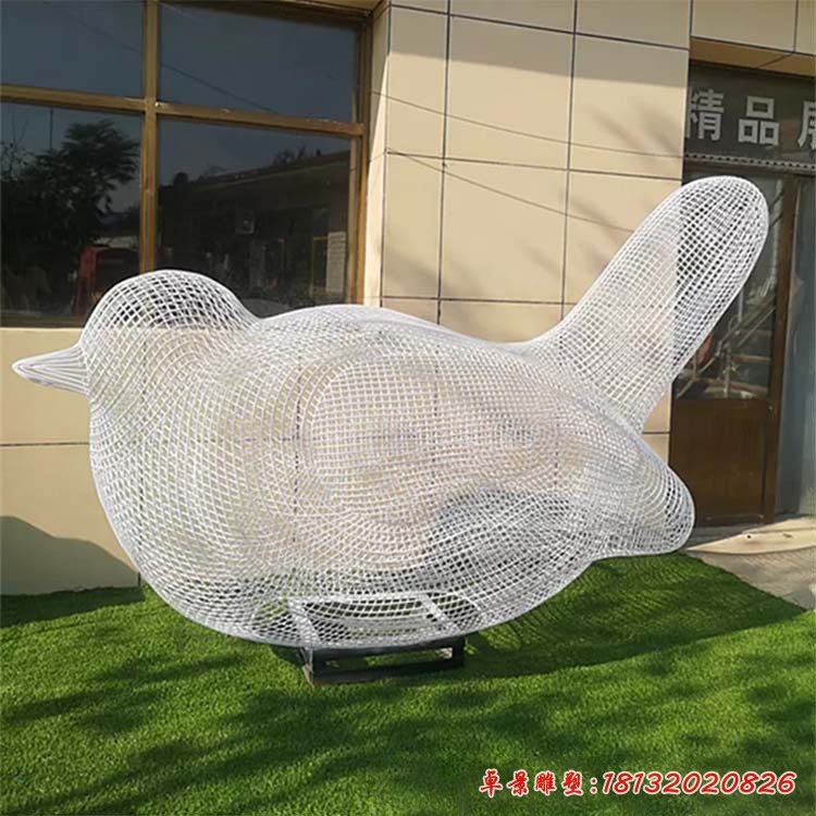 不锈钢镂空小鸟雕塑
