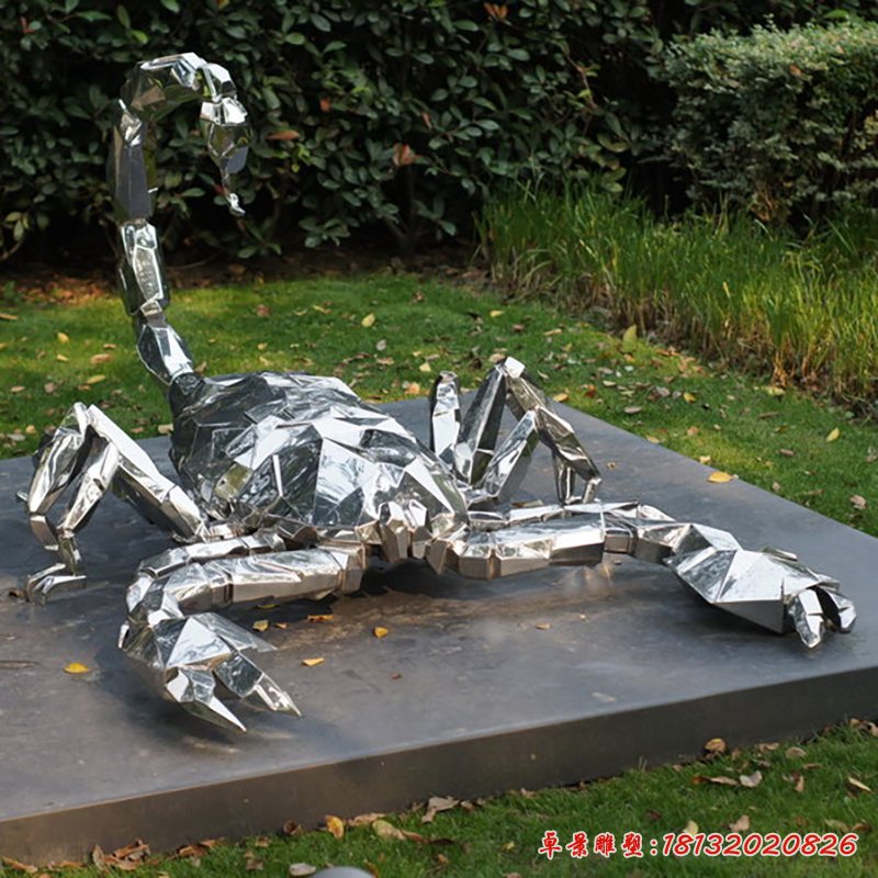 不锈钢蝎子动物镜面雕塑
