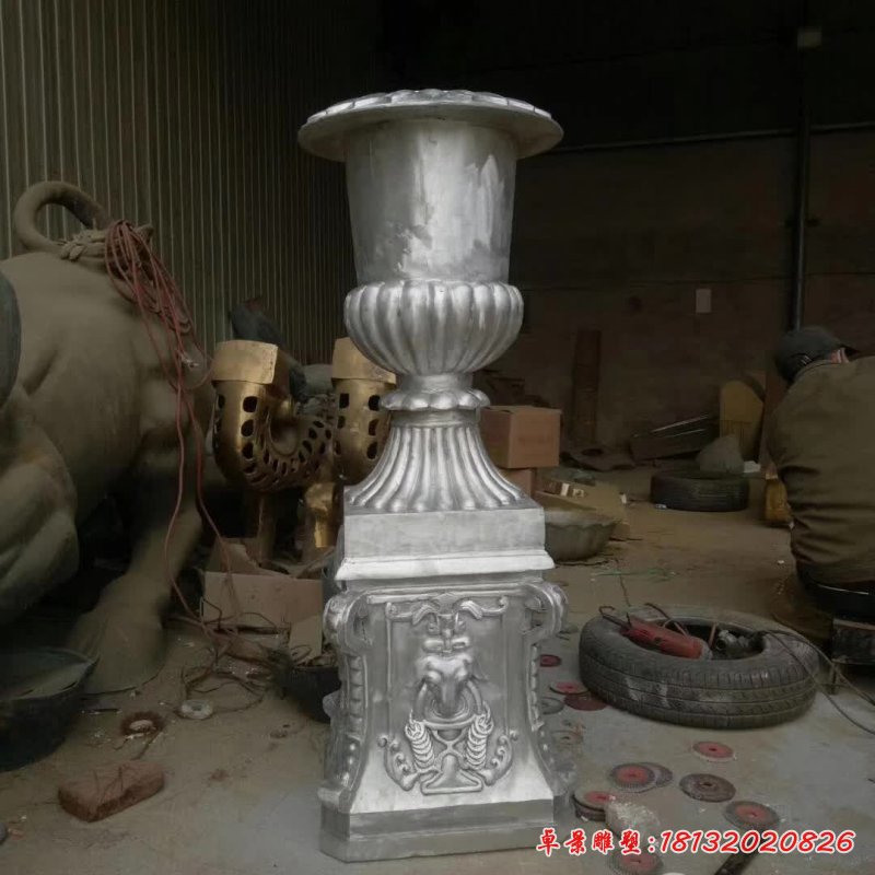 不锈钢花盆雕刻雕塑