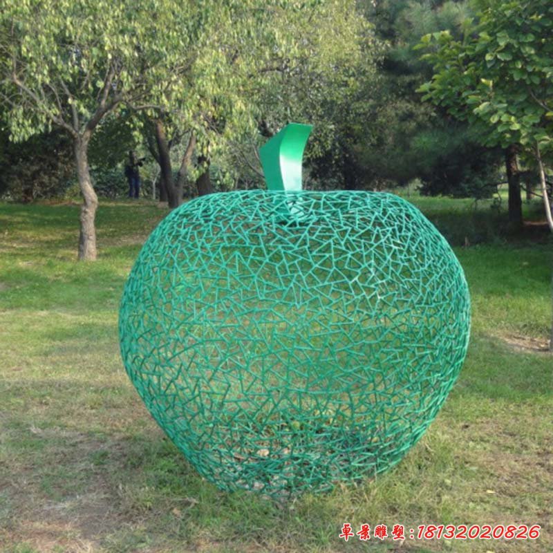 公园不锈钢镂空苹果雕塑