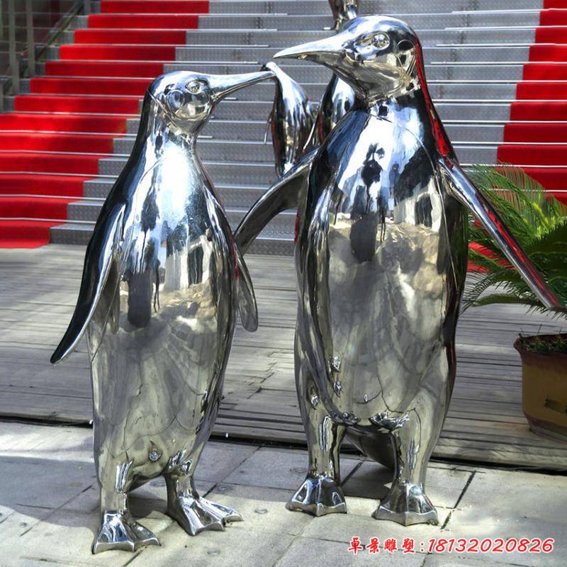 不锈钢企鹅雕塑 (1)
