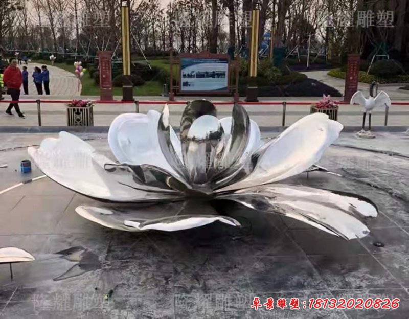 不锈钢荷花景观雕塑