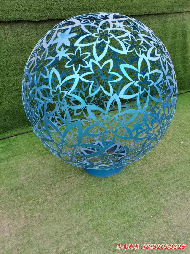 不锈钢镂空球雕塑 (4)