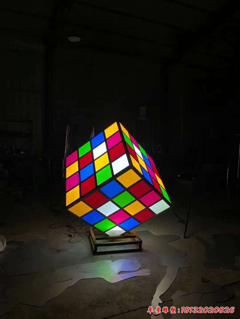 不锈钢魔方雕塑 (6)