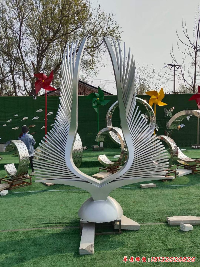 不锈钢抽象翅膀雕塑 (3)