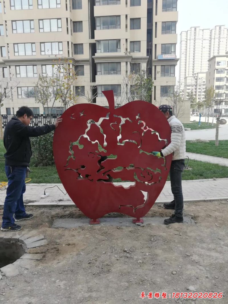 不锈钢抽象苹果雕塑
