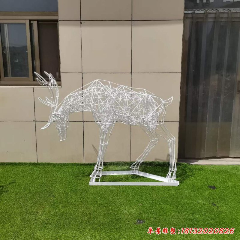 不锈钢抽象镂空编织鹿雕塑 (2)