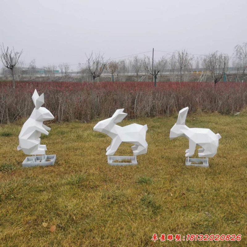 不锈钢切面几何抽象兔子雕塑 (2)