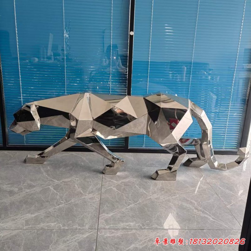 不锈钢豹子动物雕塑 (2)