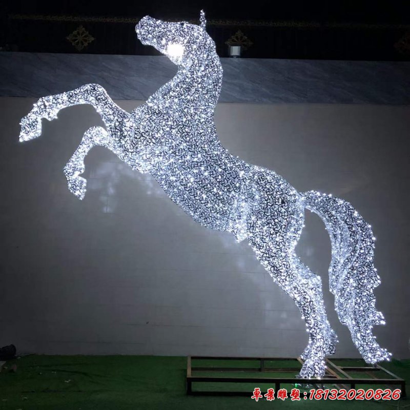 不锈钢镂空发光跳跃马雕塑