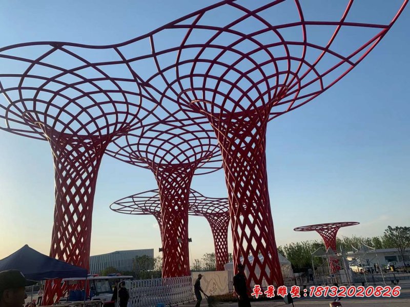 不锈钢抽象镂空树雕塑