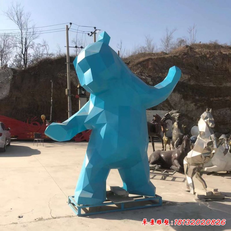 不锈钢切面抽象熊雕塑 (1)