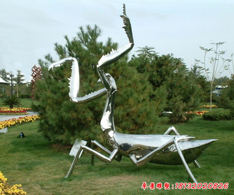 不锈钢螳螂雕塑，公园动物雕塑