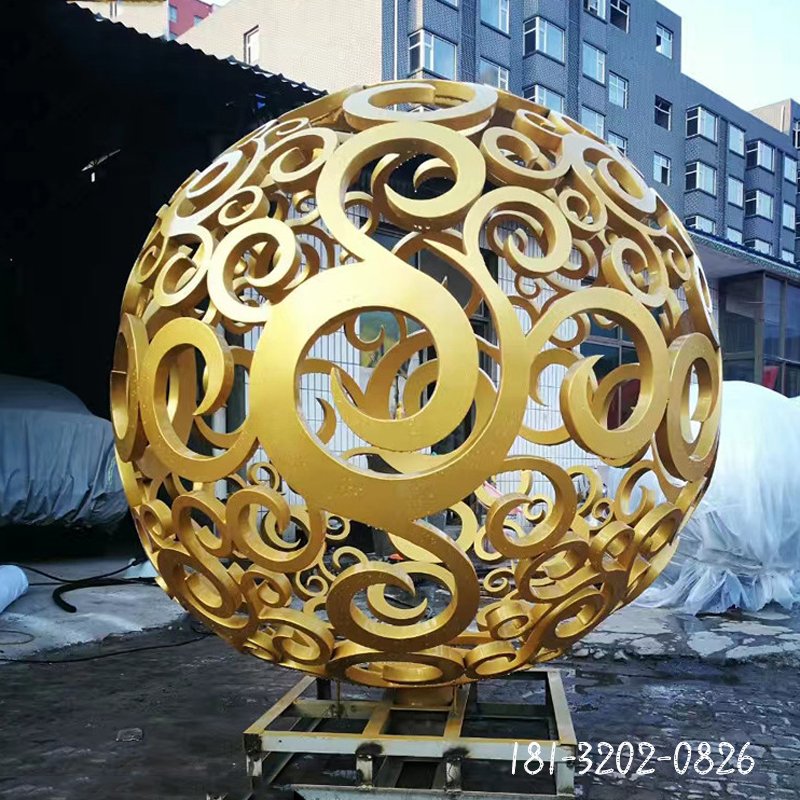 不锈钢金色镂空球雕塑 (2)