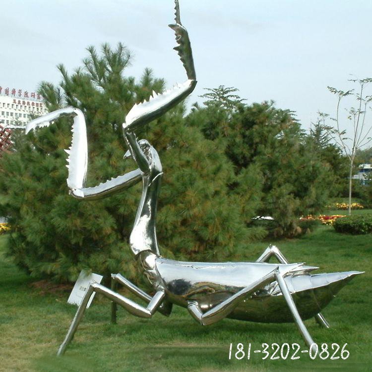 不锈钢抽象螳螂雕塑