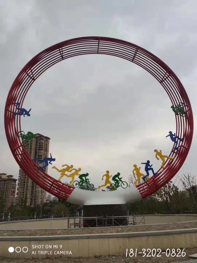 大型运动圆环不锈钢雕塑